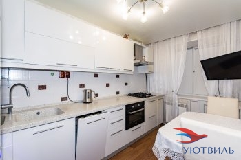 Трехкомнатная квартира на Стачек в Симферополе - simferopol.yutvil.ru - фото 3