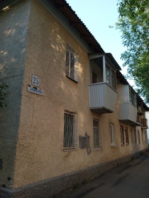 пер. Замятина,25 в Симферополе - simferopol.yutvil.ru